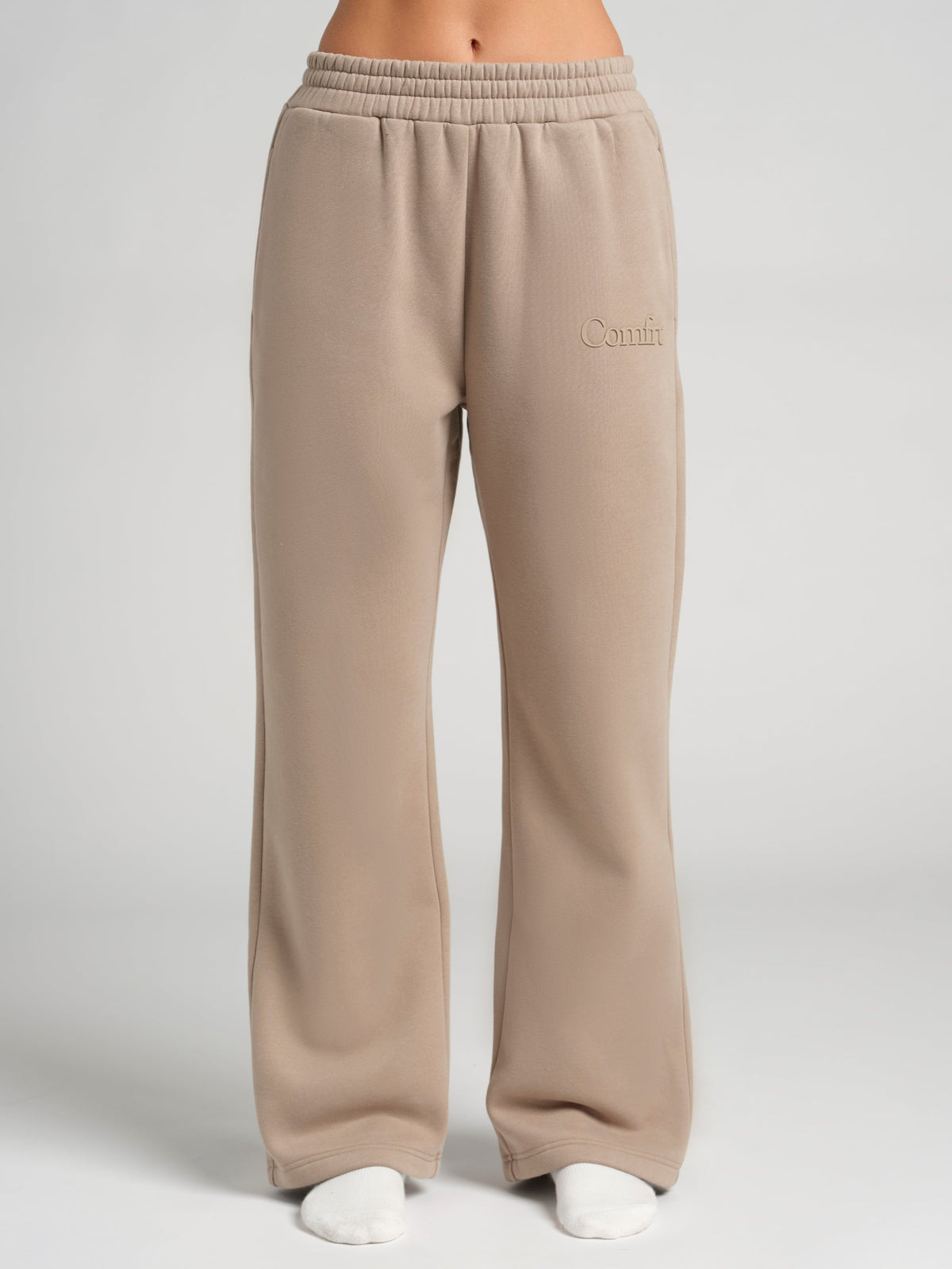 Minimalist Straight Leg Sweatpants – Short