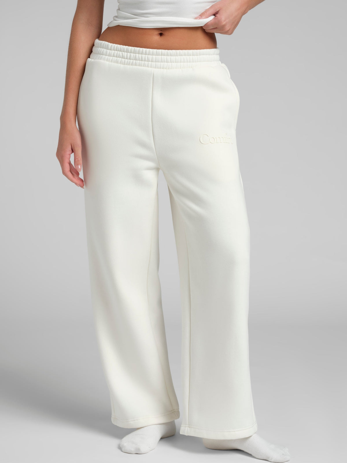 Minimalist Straight Leg Sweatpants – Short