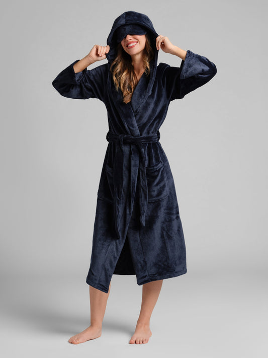 Do Not Disturb Dreamday™ Plush Robe