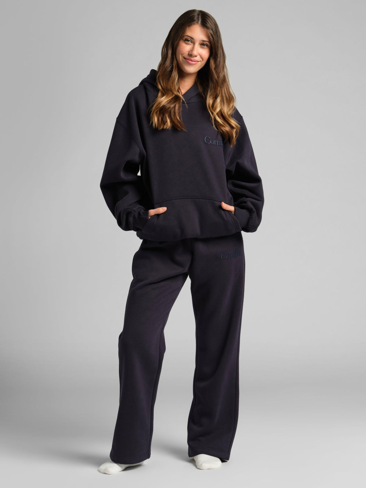 Minimalist Straight Leg Sweatpants – Long