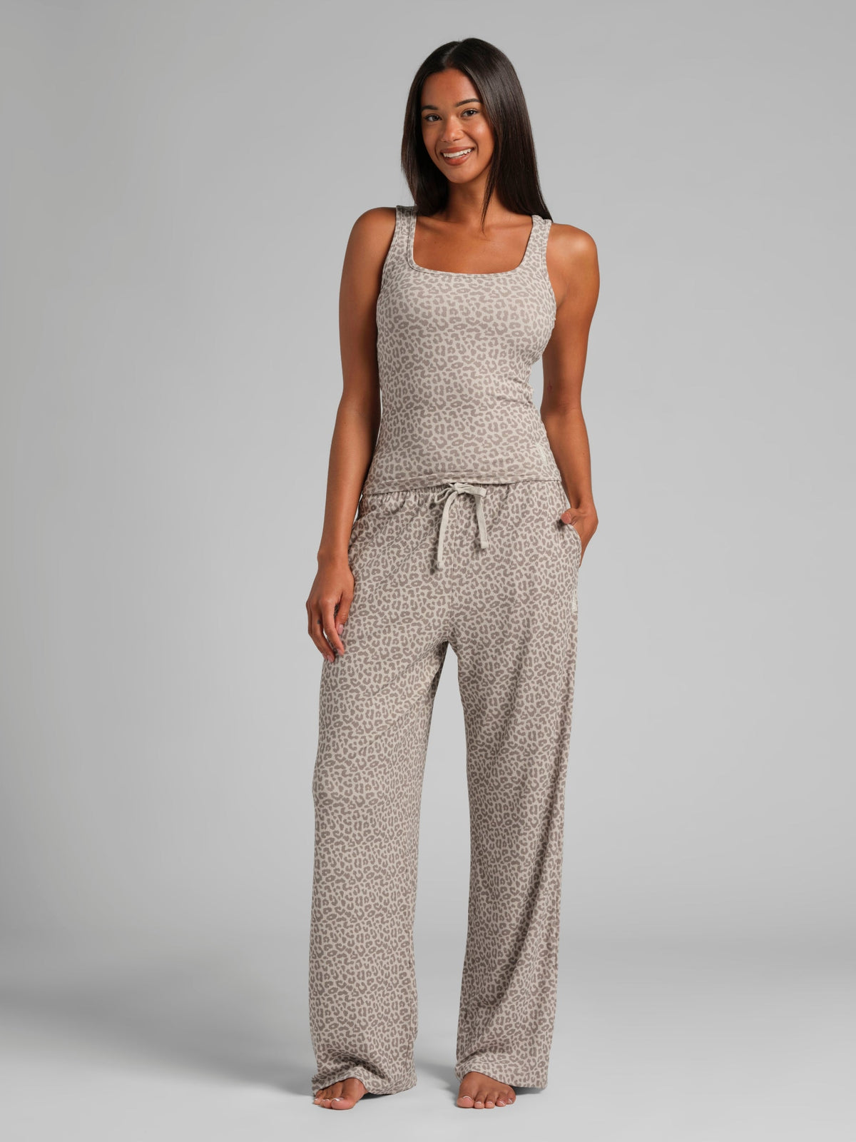 Rib Contour Waist Length Tank