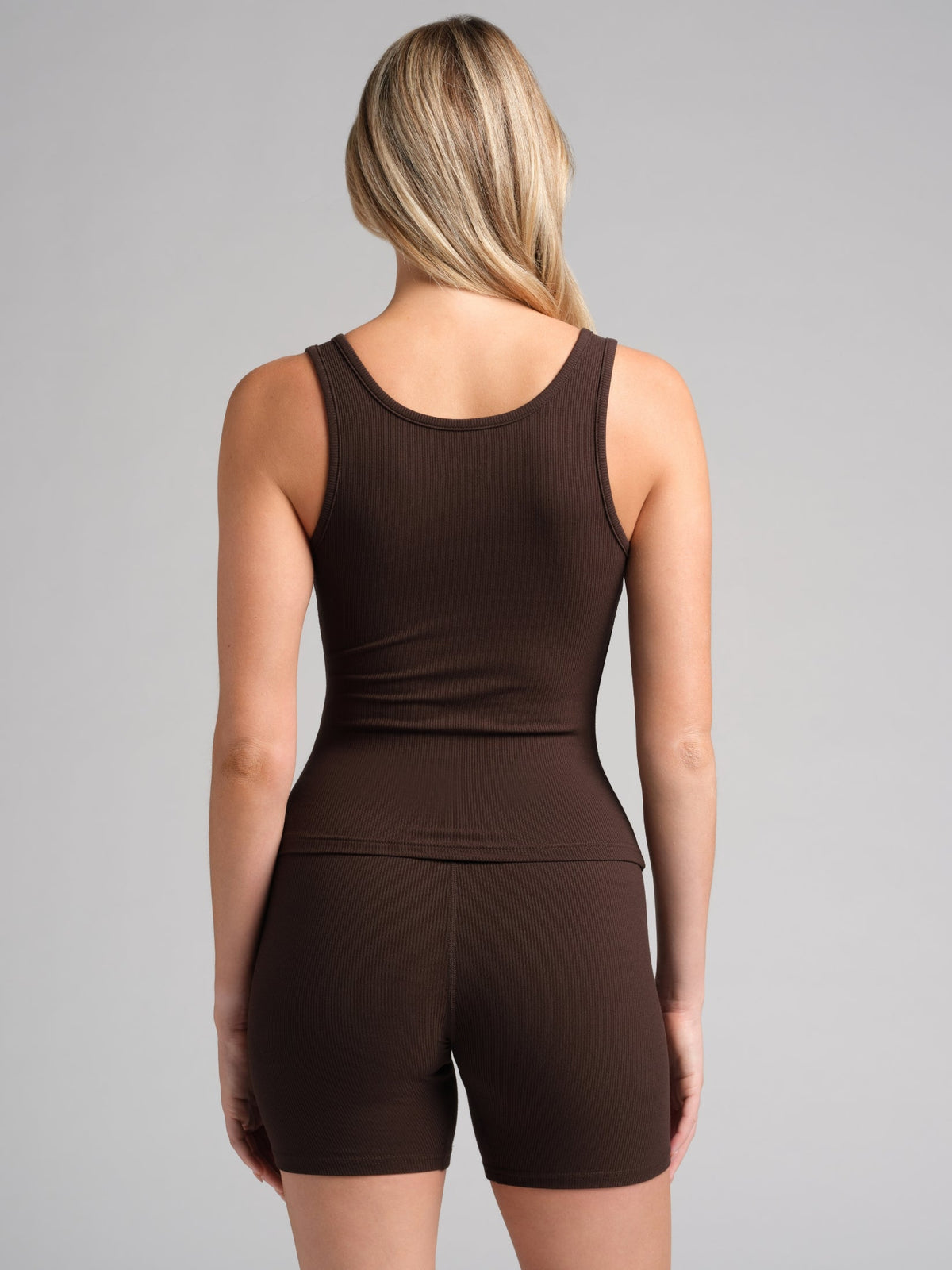 Rib Contour Waist Length Tank