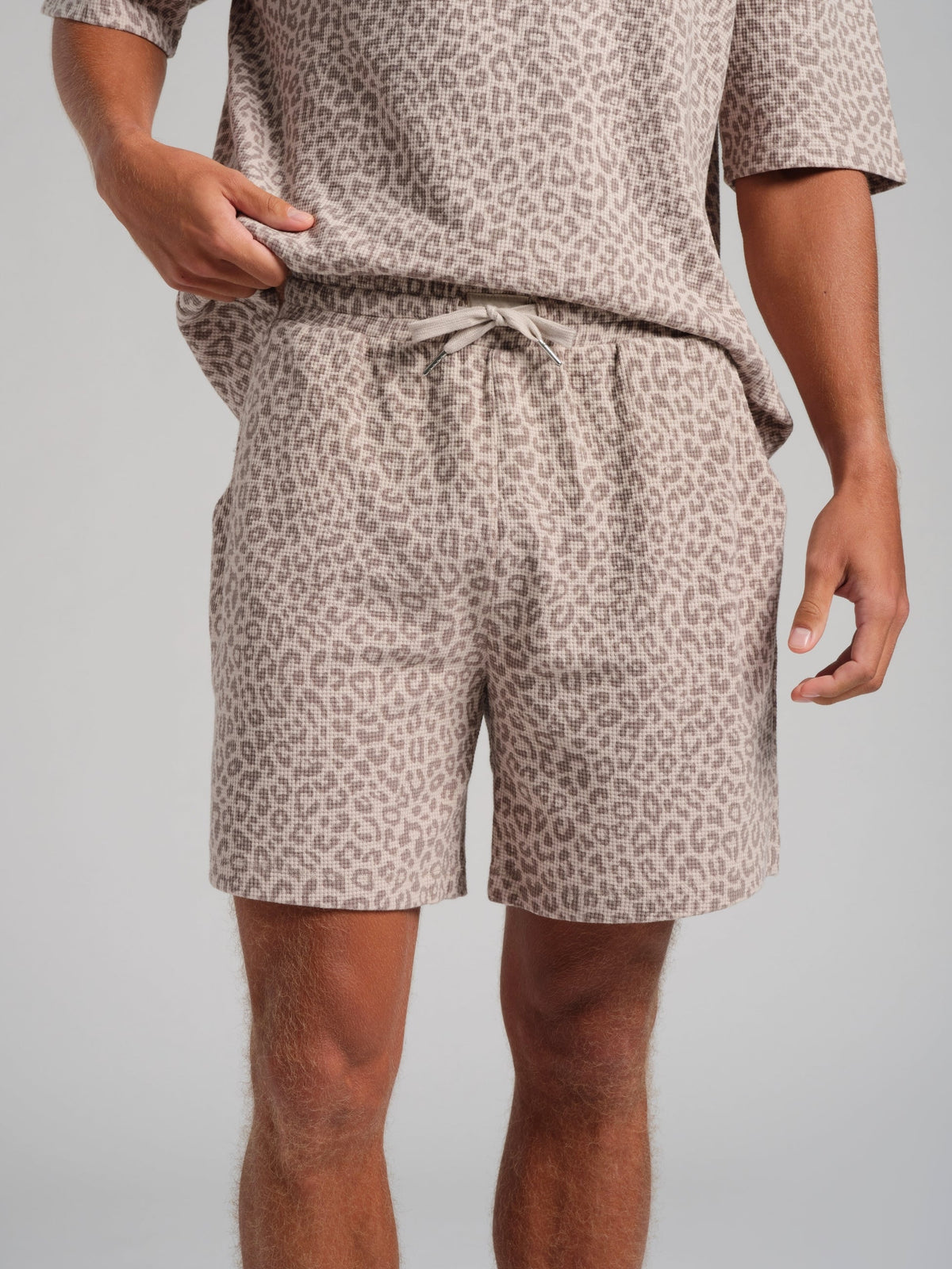 Waffle Lounge 7" Short