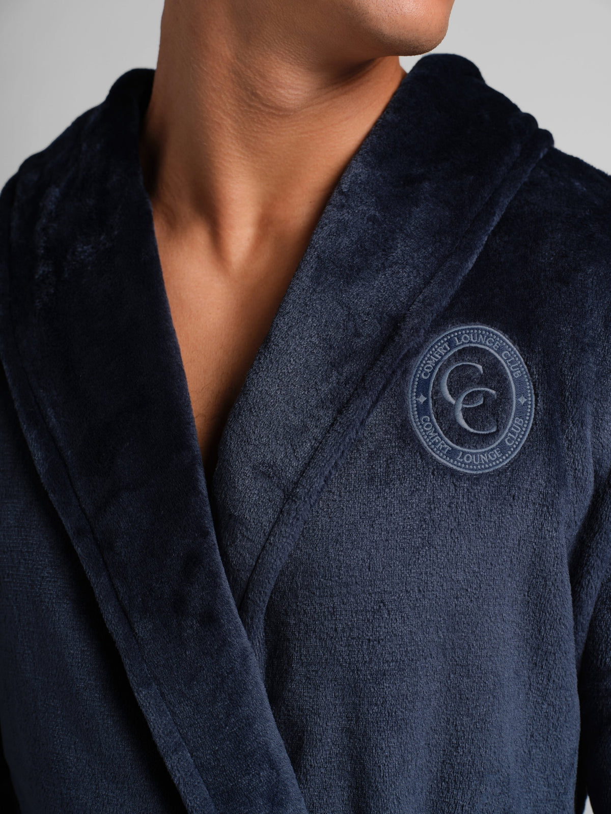 Do Not Disturb Dreamday™ Plush Robe