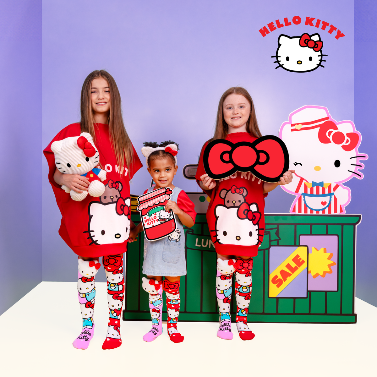 HELLO KITTY SOCKS